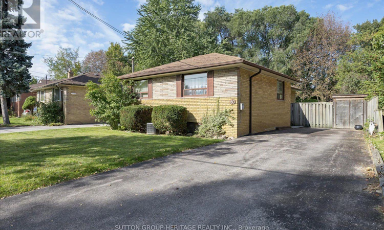 80 Applefield Drive