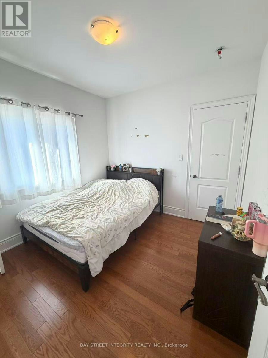 MAIN-60 Caria Court, Vaughan, ON, L4H 4G5 - 10