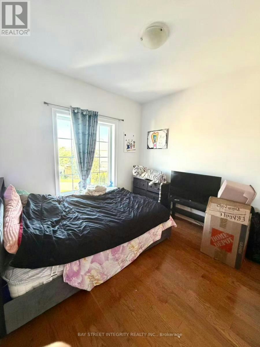 MAIN-60 Caria Court, Vaughan, ON, L4H 4G5 - 17