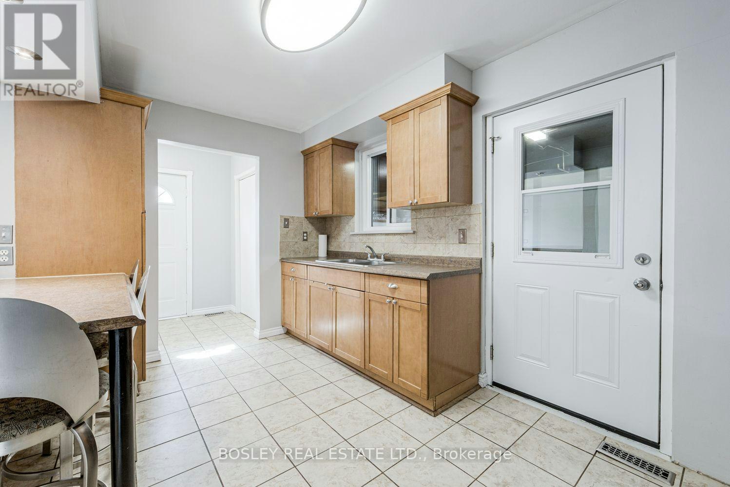 46 Austen Lane, Barrie, ON, L4N 5C7 - 5