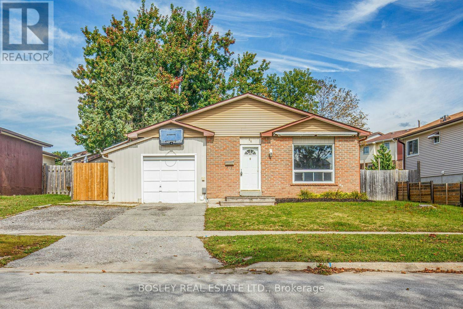 46 Austen Lane, Barrie, ON, L4N 5C7 - 2