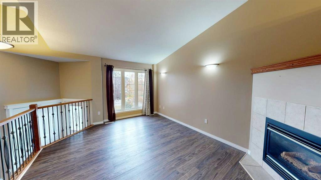 13010 89a Street, Grande Prairie, AB, T8X 1W1 - 5