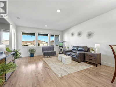 25-933 Mt Robson Place - 5