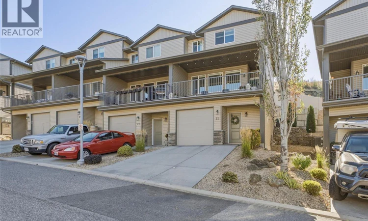 25-933 Mt Robson Place