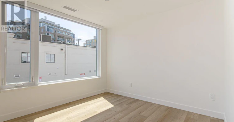 203-398 Roosevelt Avenue, Ottawa, ON, K2A 1Z3 - 10