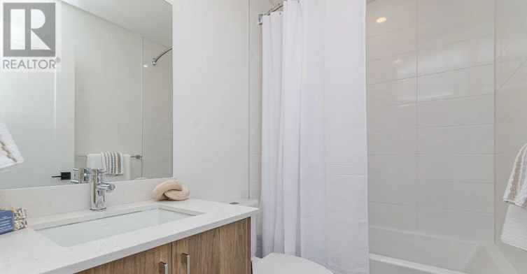 203-398 Roosevelt Avenue, Ottawa, ON, K2A 1Z3 - 11