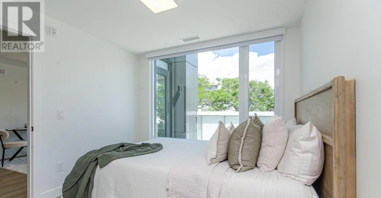 203-398 Roosevelt Avenue, Ottawa, ON, K2A 1Z3 - 7