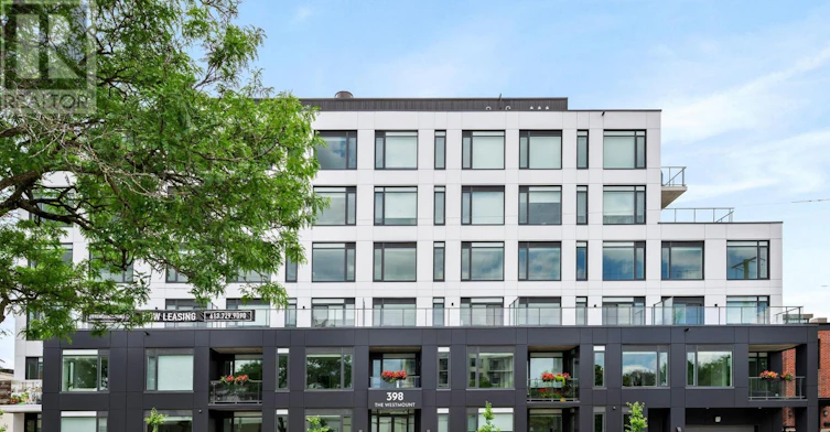 203-398 Roosevelt Avenue, Ottawa, ON, K2A 1Z3