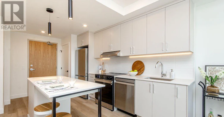 506-398 Roosevelt Avenue, Ottawa, ON, K2A 4J2 - 2
