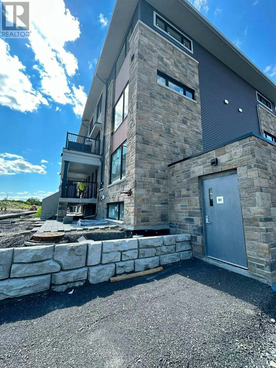 601 Glenroy Gilbert Drive, Ottawa, ON, K2J 5W2 - 13