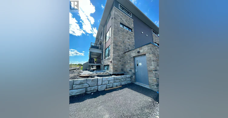 601 Glenroy Gilbert Drive, Ottawa, ON, K2J 5W2 - 13