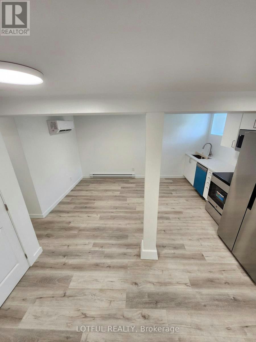 B-907 Smyth Road, Ottawa, ON, K1G 1P5 - 4