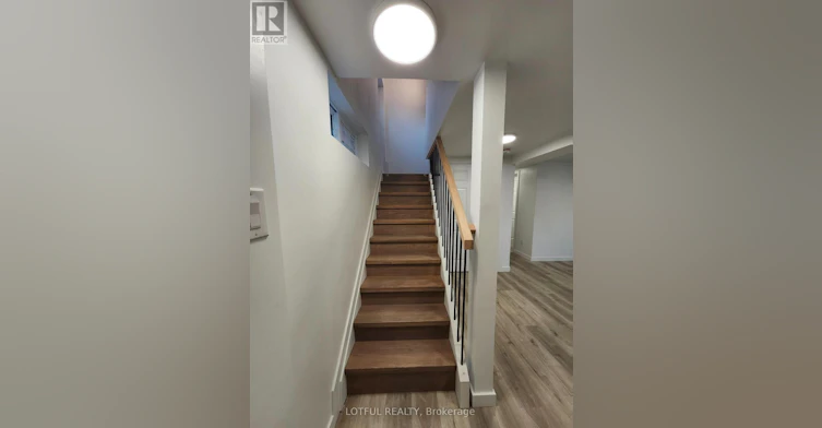 B-907 Smyth Road, Ottawa, ON, K1G 1P5 - 2