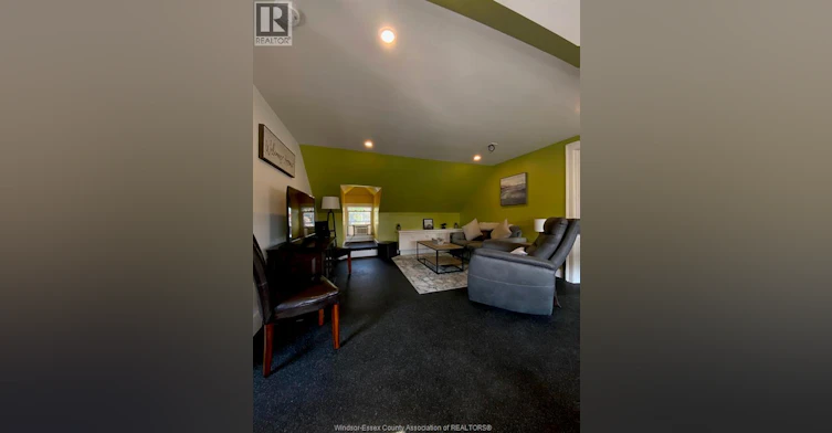 UPPER-1610 Victoria Avenue, Windsor, ON, N8X 1P7 - 9