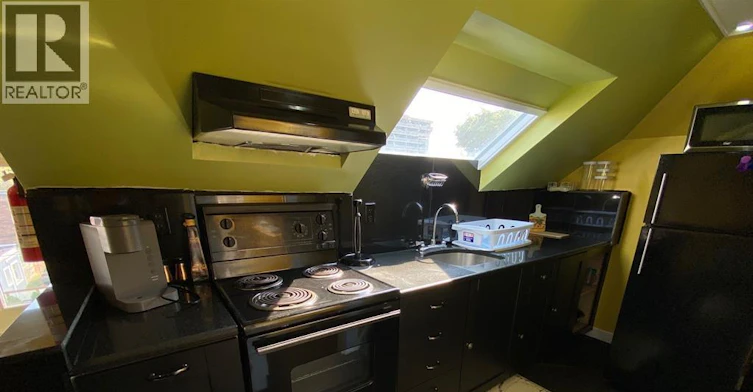 UPPER-1610 Victoria Avenue, Windsor, ON, N8X 1P7 - 14