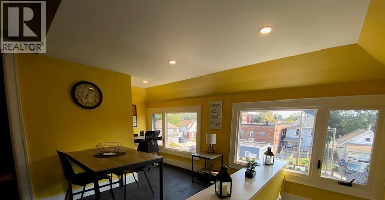 UPPER-1610 Victoria Avenue, Windsor, ON, N8X 1P7 - 7