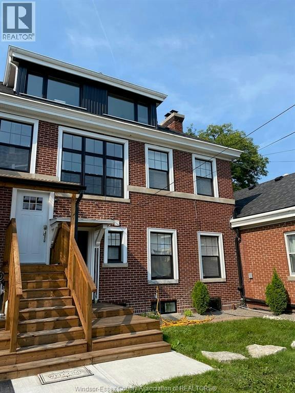 UPPER-1610 Victoria Avenue, Windsor, ON, N8X 1P7 - 4