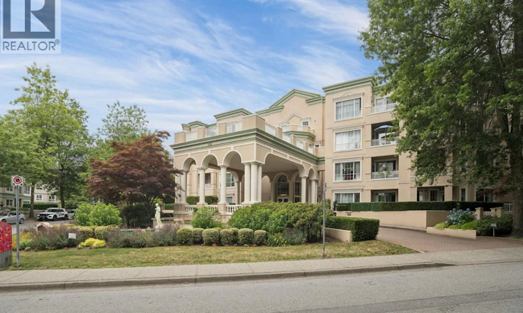 418-2995 Princess Crescent