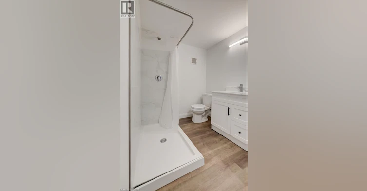 Lower-573 Guelph Street, Kitchener, ON, N2H 5Y2 - 5