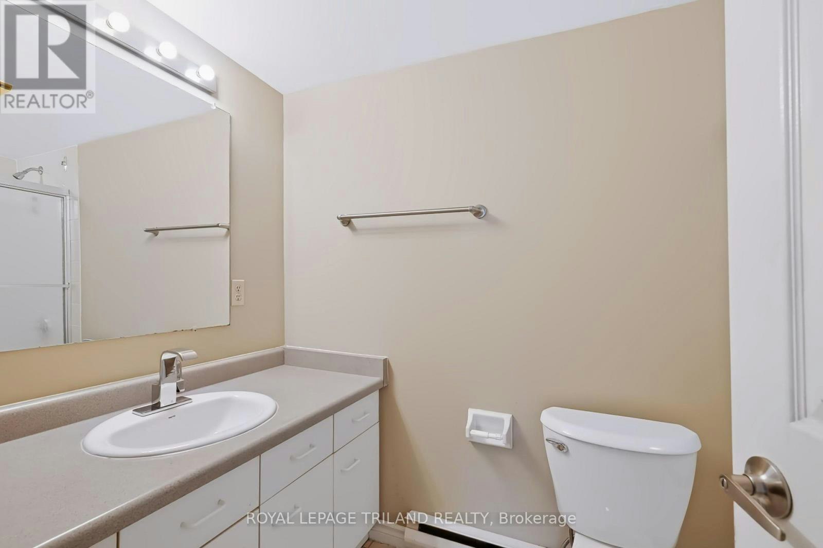 307-1510 Richmond Street, London, ON, N6G 4V2 - 16