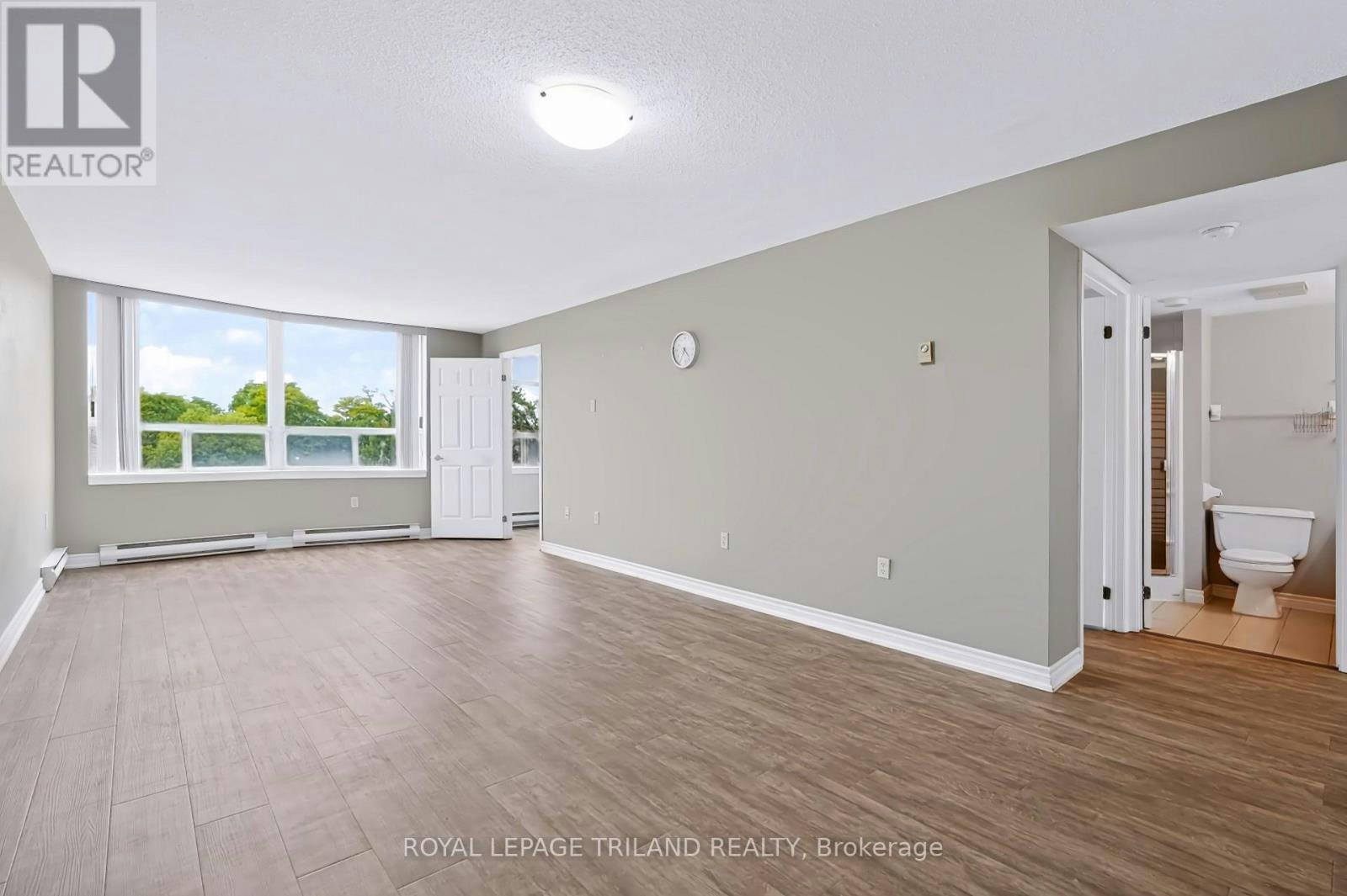 307-1510 Richmond Street, London, ON, N6G 4V2 - 10