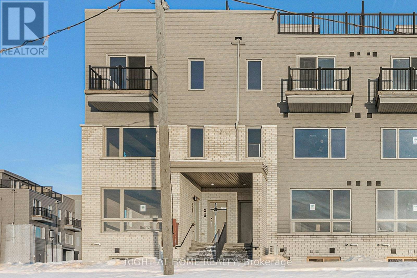 402 Mishi Private, Ottawa, ON, K1K 5C5