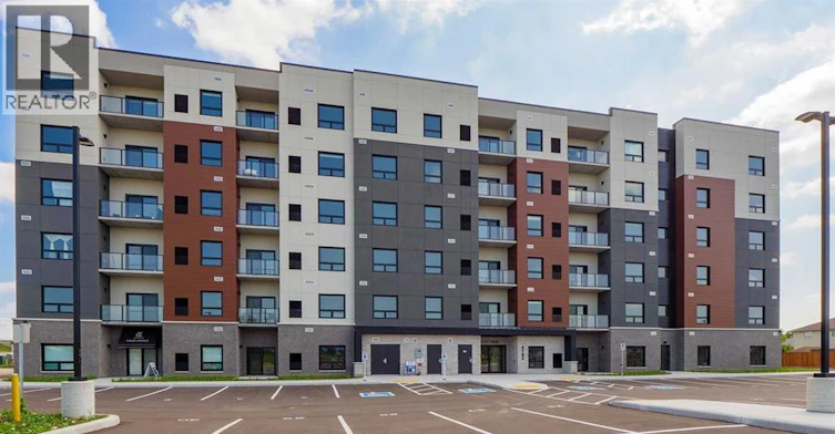 307-4785 Walker, Windsor, ON, N9A 6J3