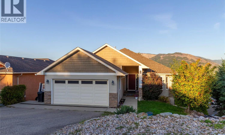110 Red Rock Crescent