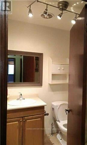 194 Robert Hicks Drive E, Toronto, ON, M2R 3R5 - 2