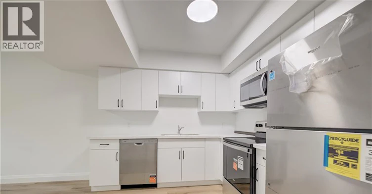 Lower-575 Guelph Street, Kitchener, ON, N2H 5Y2 - 8