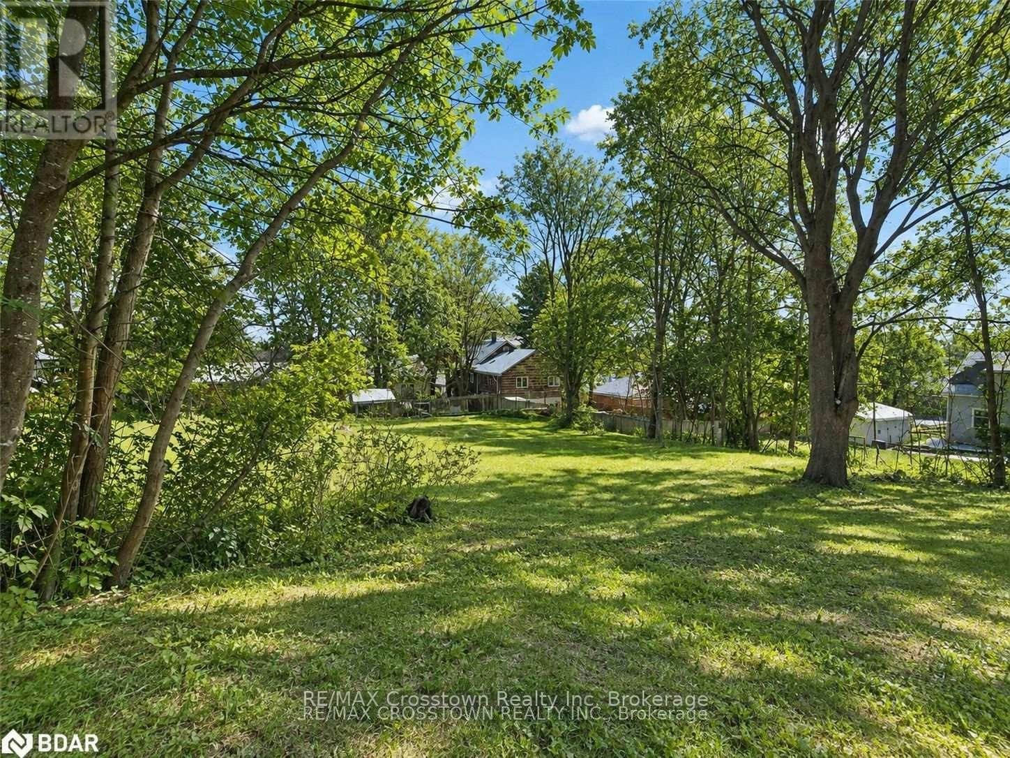 64 Bleeker Street, Orillia, ON, L3V 5Z2 - 2