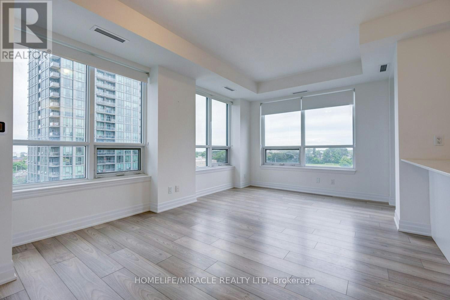 707-36 Elm Drive W, Mississauga, ON, L5B 0N3 - 9