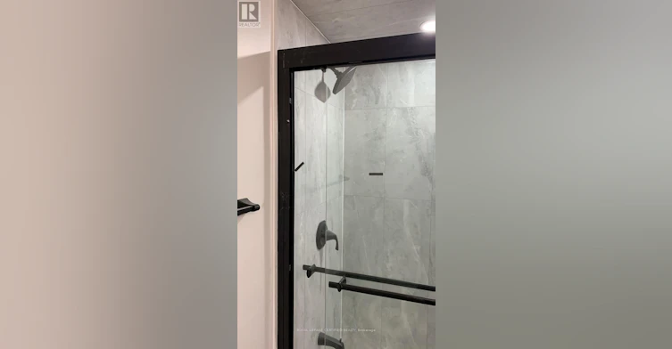BSMT-25 Carrie Crescent, St. Thomas, ON, N5R 6B9 - 11