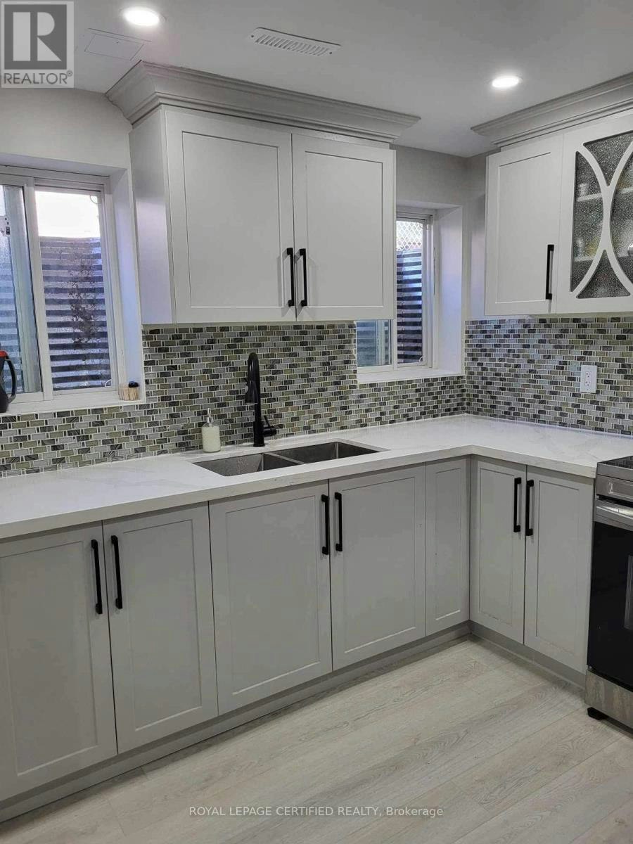 BSMT-25 Carrie Crescent, St. Thomas, ON, N5R 6B9 - 3