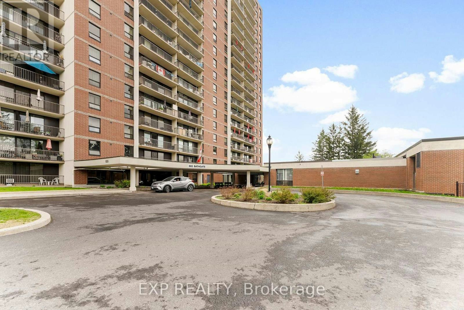 1603-665 Bathgate Drive, Ottawa, ON, K1K 3Y4
