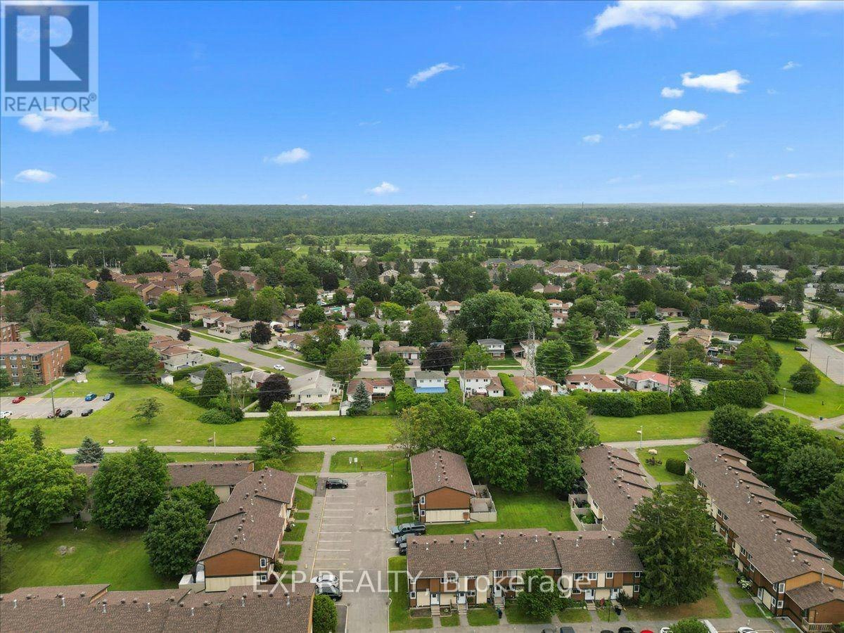 1449 Ridgebrook Drive, Ottawa, ON, K1B 4T1 - 39