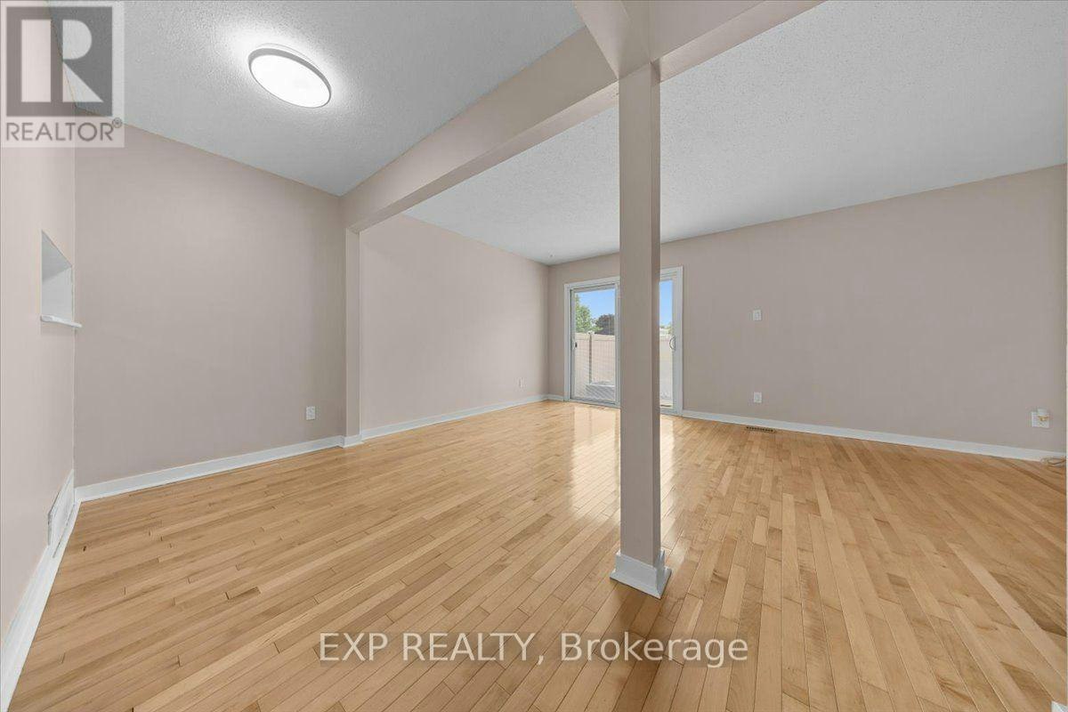 1449 Ridgebrook Drive, Ottawa, ON, K1B 4T1 - 10