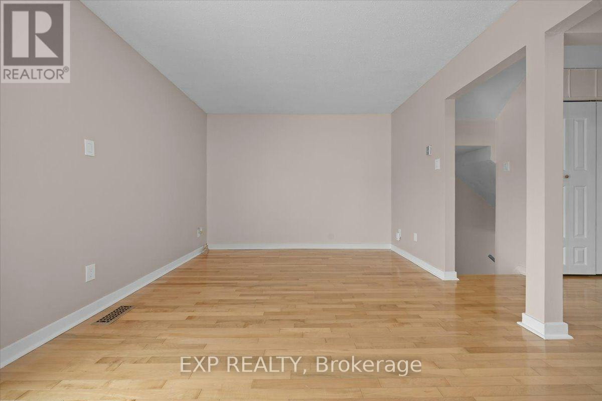 1449 Ridgebrook Drive, Ottawa, ON, K1B 4T1 - 13