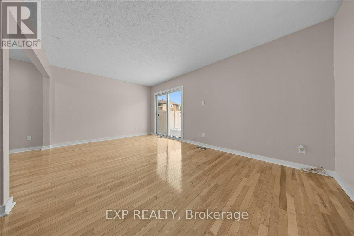 1449 Ridgebrook Drive, Ottawa, ON, K1B 4T1 - 15