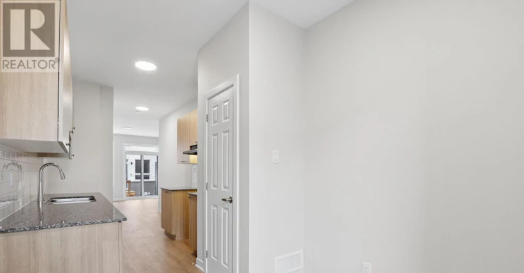 804 Utopie Private, Ottawa, ON, K1W 0Y4 - 6