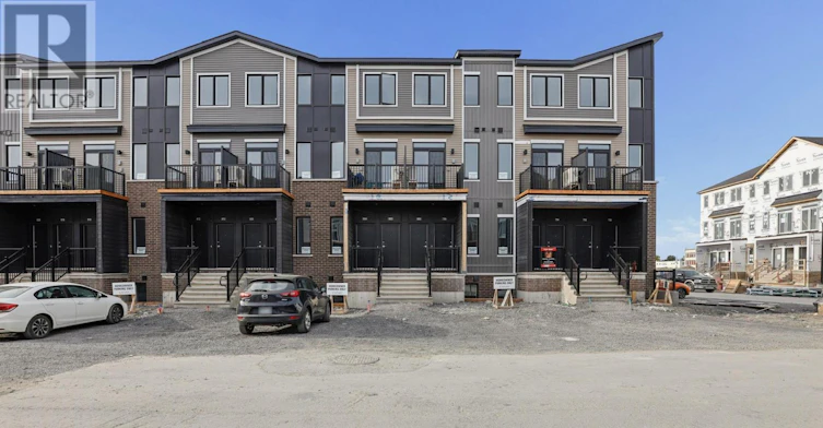 804 Utopie Private, Ottawa, ON, K1W 0Y4
