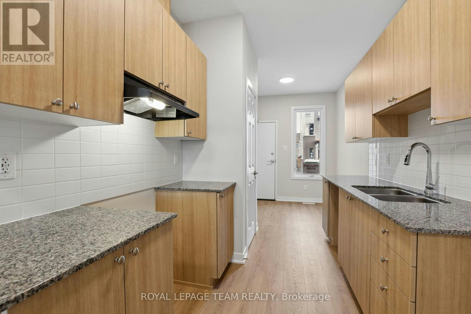 804 Utopie Private, Ottawa, ON, K1W 0Y4 - 11