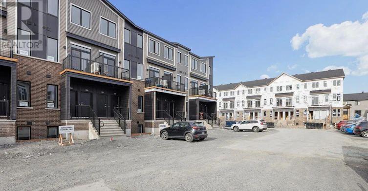 808 Utopie Private, Ottawa, ON, K1W 0Y4 - 3
