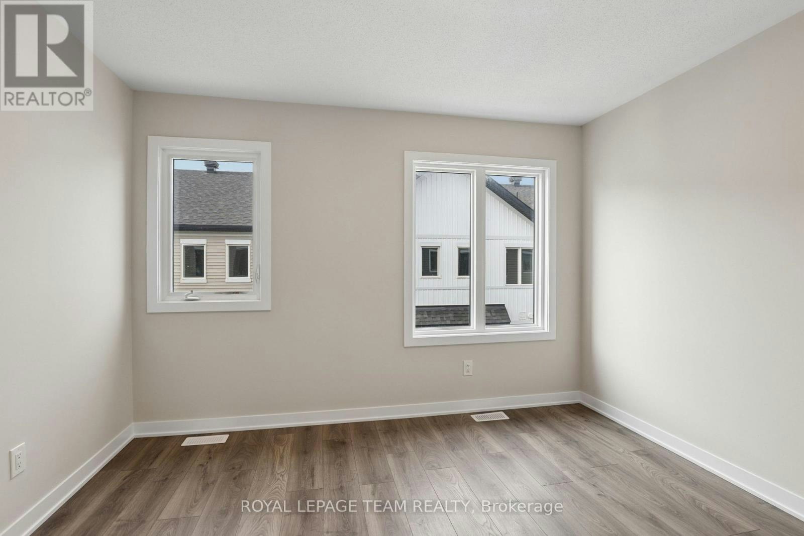 808 Utopie Private, Ottawa, ON, K1W 0Y4 - 23