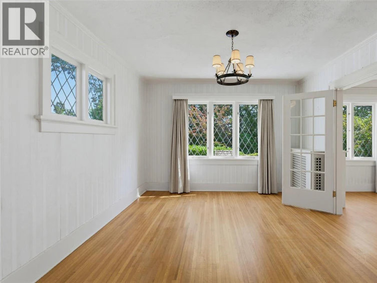 30 Beach Drive, Oak Bay, BC, V8S 2L2 - 17