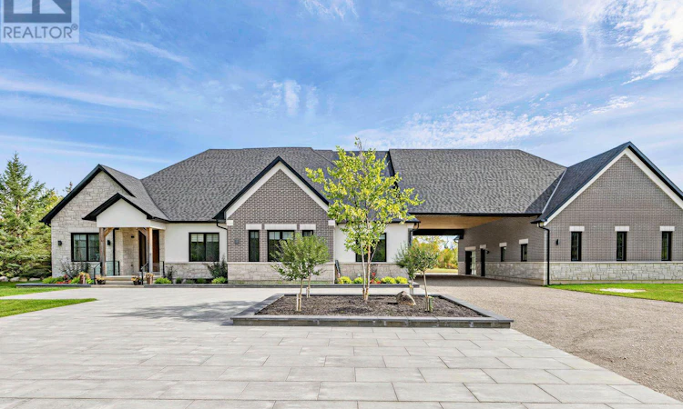 4143 Concession 11 Road
