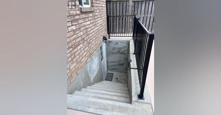 BASEMENT-84 Blue Mountain Drive, Hamilton, ON, L0R 1P0