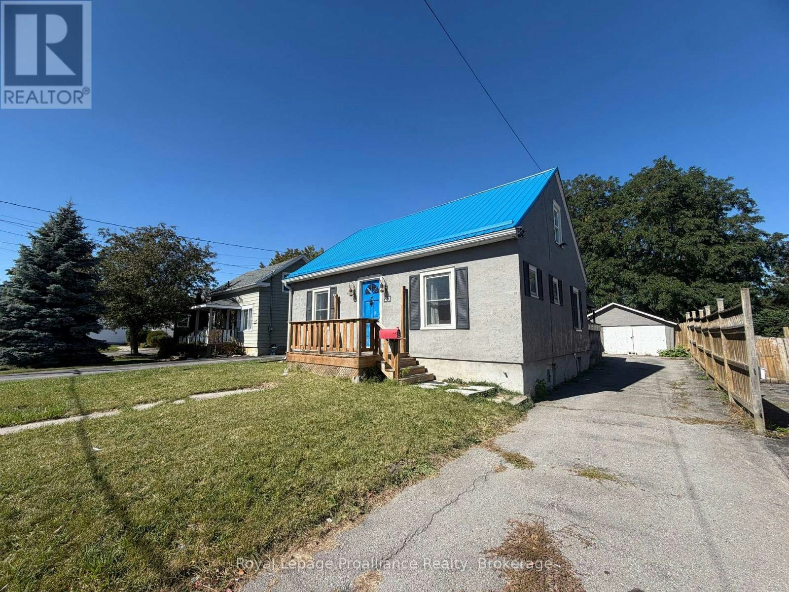 22 Parker Street, Belleville, ON, K8P 1C8