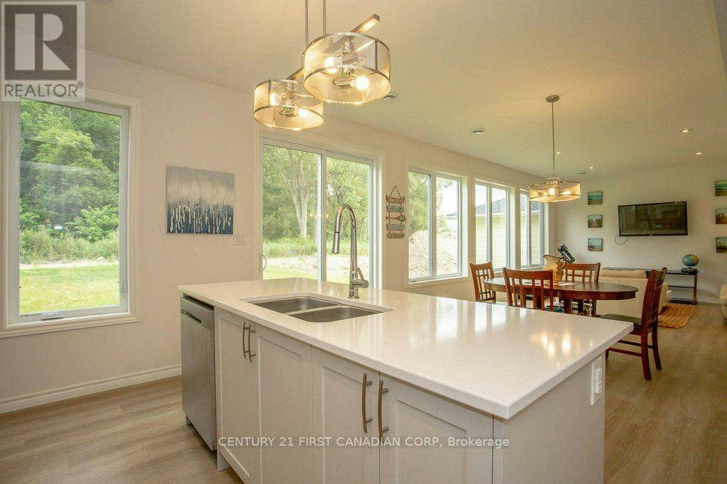 471 George Street, Port Stanley, ON, N5L 0B1 - 4