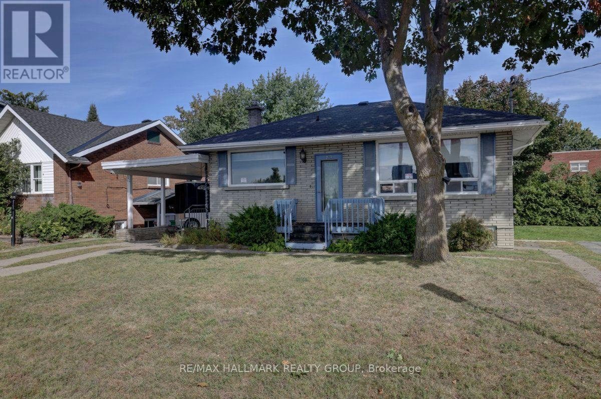 23 Wright Street, Ottawa, ON, K1K 2C8
